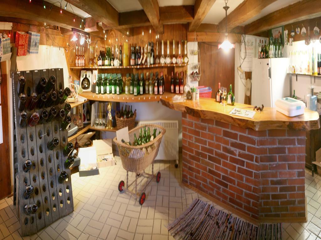 Worners Schloss Weingut & Wellness-Hotel Приксенштадт Экстерьер фото